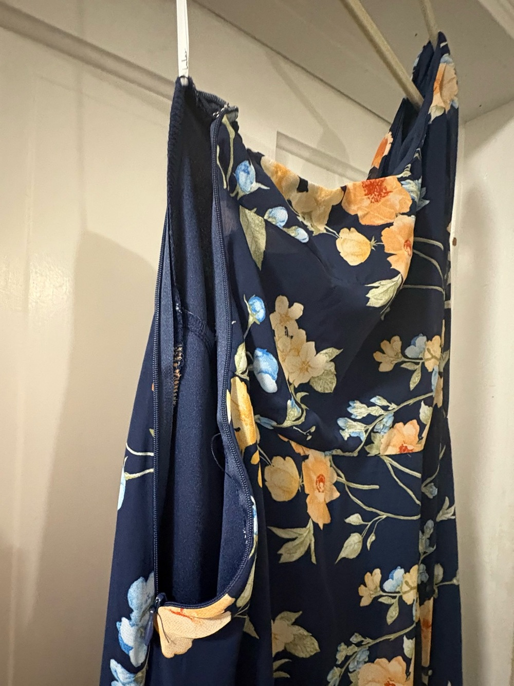 Lulus Women’s Navy Floral Maxi Dress Size XL NWT - Picture 3 of 5